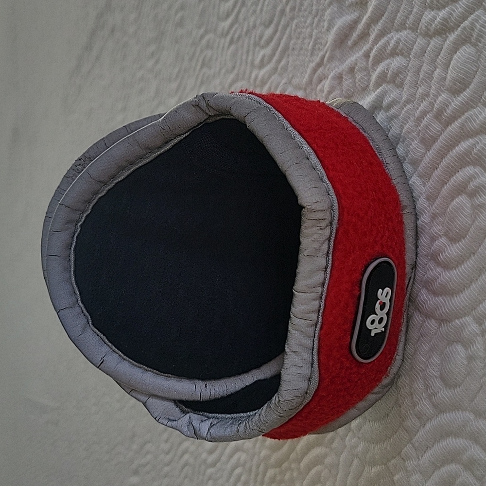 180s ear warmer red with grey/silver piping